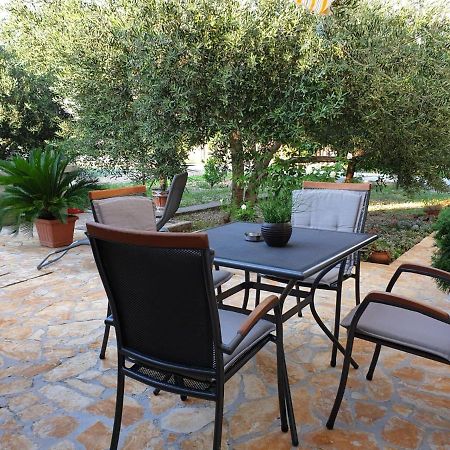 Apartment Mira Τρογκίρ Εξωτερικό φωτογραφία