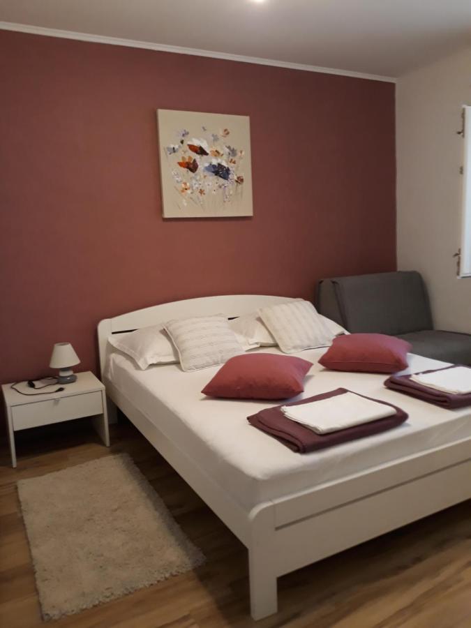 Apartment Mira Τρογκίρ Εξωτερικό φωτογραφία