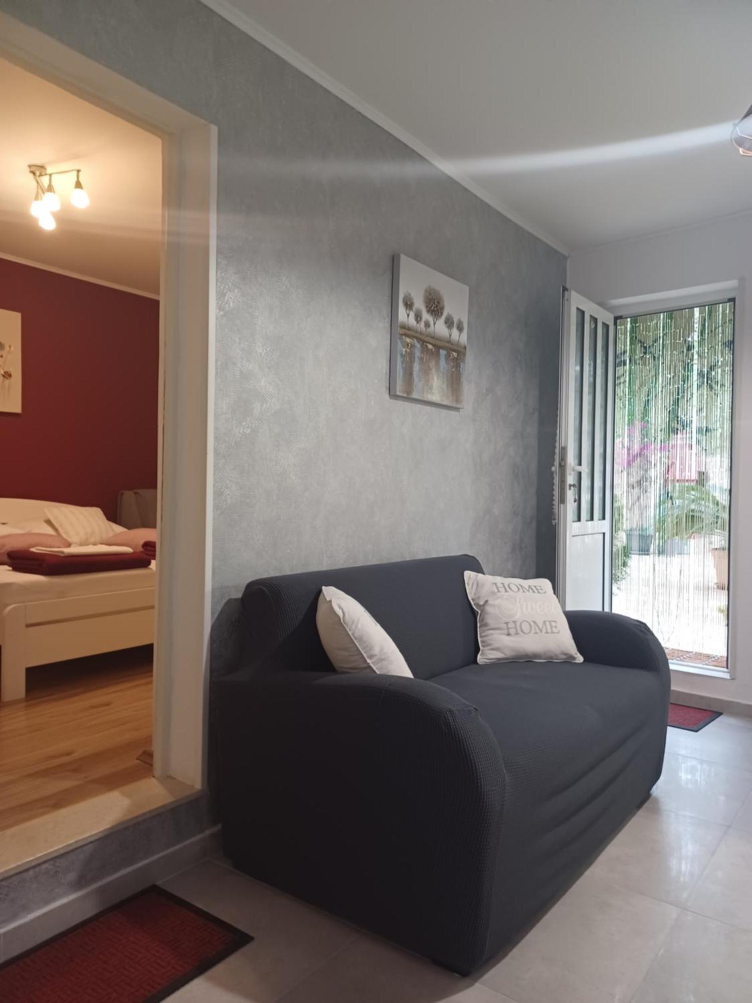 Apartment Mira Τρογκίρ Εξωτερικό φωτογραφία