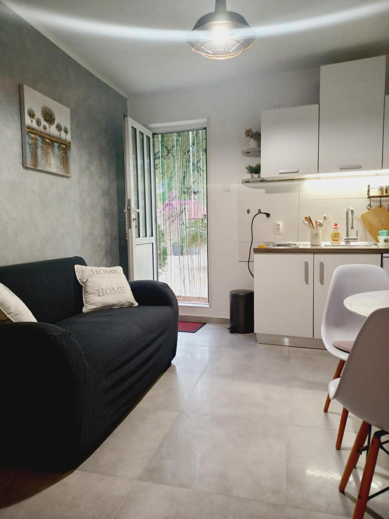 Apartment Mira Τρογκίρ Εξωτερικό φωτογραφία